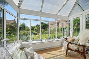 Sitting room- click for photo gallery